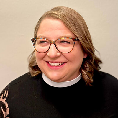 Headshot of the Rev. Leah Romanelli DeJesus