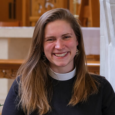 Headshot of the Rev. Jessie Gutgsell Dodson
